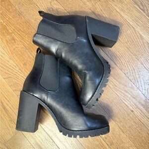 Stylish Black Ankle Boots for Women